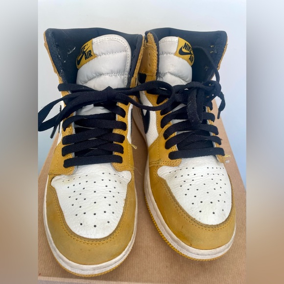 Nike Air Jordan 1 hightop sneakers Size Youth 7 US (40 EUR) - Picture 4 of 8